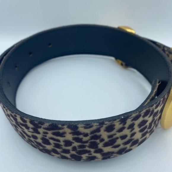 Faux suede leopard print belt with gold buckle - Picture 3 of 7
